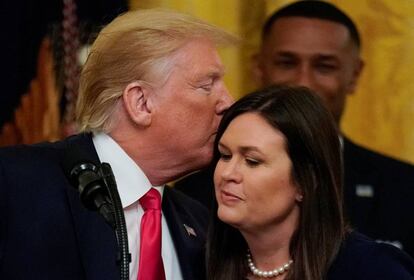 Donald Trump, en el acto de despedida de la portavoz de la Casa Blanca, Sarah Sanders. 