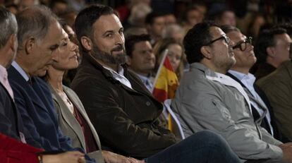 El presidente de Vox, Santiago Abascal, durante un mitin en Dos Hermanas (Sevilla).