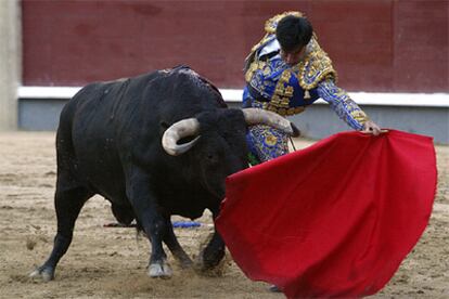 Fernando Cruz, toreando al natural.