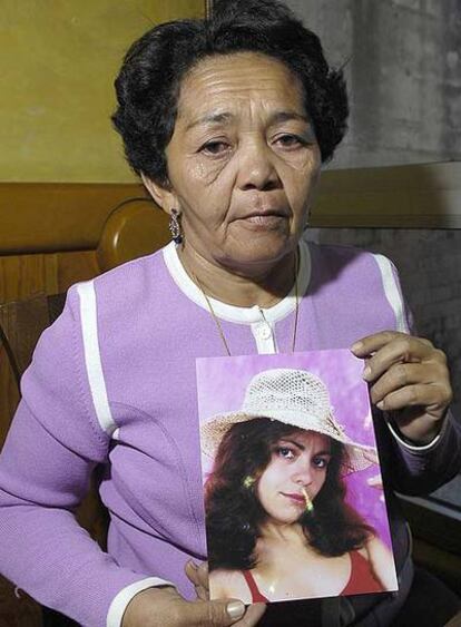 La madre de Maria Socorro da Silva, Maria Leindalva Silva, ayer en Ourense.