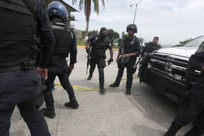 Polic&iacute;as en Guerrero este mes de julio.