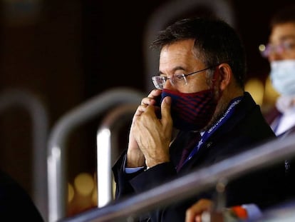 Josep Maria Bartomeu durante un partido de fútbol sala en noviembre de 2020.