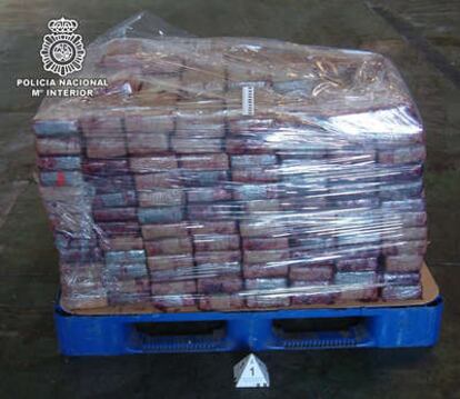 Palé cargado de plátanos con cocaína