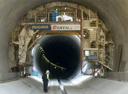 Obras del túnel de Pertús, de la línea ferroviaria de alta velocidad de Figueres a Perpiñán