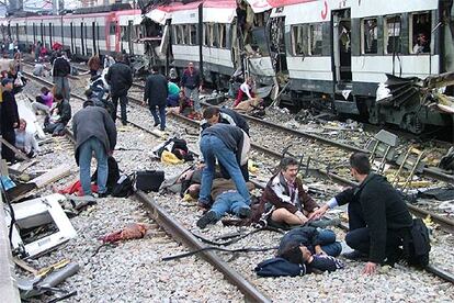 La fotografía premiada, que Pablo Torres realizó momentos después del atentado del 11-M en Atocha.