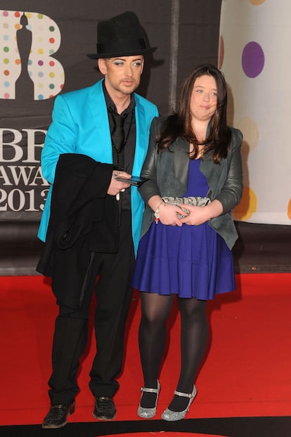 Boy George acudió con su hija.