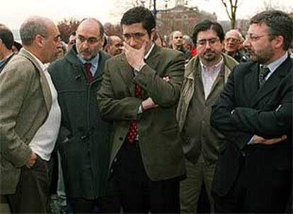 Javier Rojo, Rodolfo Ares, Patxi López, Jesús Eguiguren y José Blanco, la pasada semana en Portugalete.