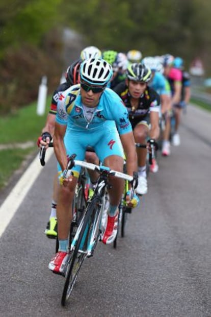 Mikel Landa en una etapa del Giro del Trentino en abril.