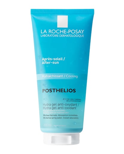 El gel Aftersun Posthelios de La Roche-Posay contiene un 76% de Agua Termal y está enriquecido con antioxidantes para conseguir una hidratación intensa y combatir los efectos dañinos de los radicales libres en la piel.