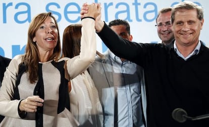 Alícia Sánchez-Camacho i Alberto Fernández Diaz, durant l'acte de tancament de campanya.