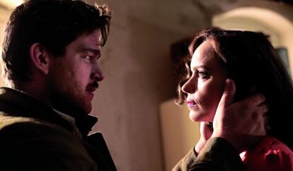 Ronald Zehrfeld y Nina Hoss, en 'Phoenix'.