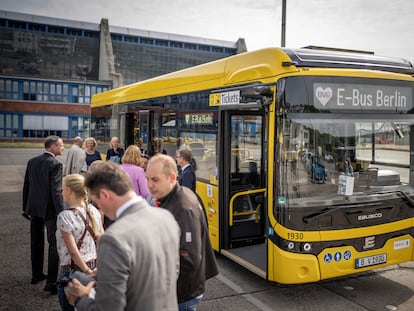 Bruselas quiere que, en 2030, todos los autobuses urbanos sean de cero emisiones.