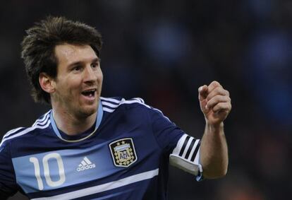 Messi celebra uno de sus tres goles ante Suiza.