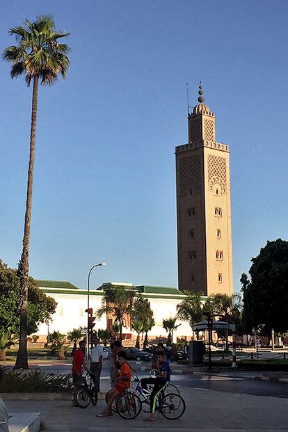 Rabat. Minarete de la mezquita de As Souna. 