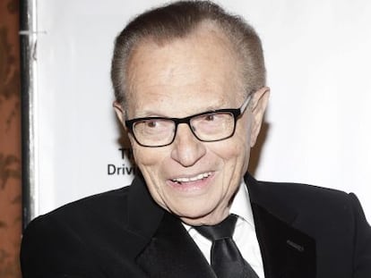 El venerable exentrevistador televisivo Larry King. 