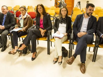 Los concejales de Santiago condenados por prevaricación, durante la vista oral el pasado mayo.
 