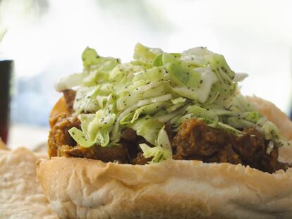 Adobo BBQ sliders