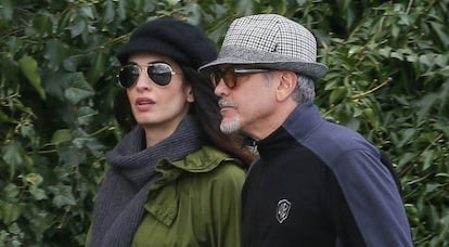 Amal y George Clooney, el pasado 31 de marzo en Berkshire (Reino Unido).