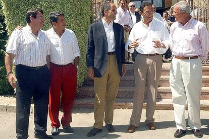 Hernández Mateo, Trillo, Camps y Valcárcel fueron recibidos por el alcalde de San Pedro, Pedro José Pérez.