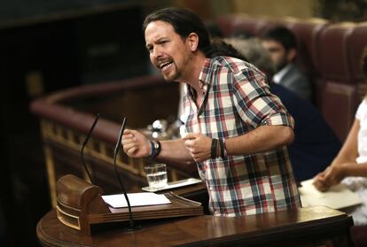 El secretario general de Podemos, Pablo Iglesias, durante su intervención en la tercera sesión del debate de investidura.