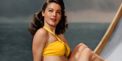 Ava Gardner de las primeras en atreverse con el polémico bikini.