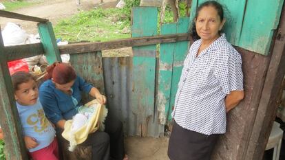Tres generaciones de mujeres en Nicaragua.