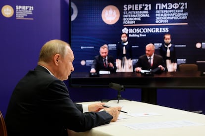 El presidente ruso, Vladímir Putin, el pasado jueves en uno de los actos virtuales organizados por el Foro de San Petersburgo.