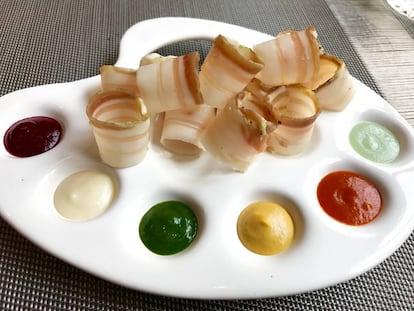 RESTAURANTE COCOCO EN SAN PETERSBURGO / CAPEL