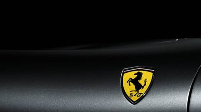 Logotipo de Ferrari.