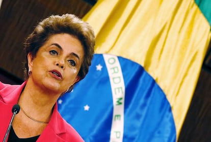 Dilma, no Chile, se encontra com Bachelet