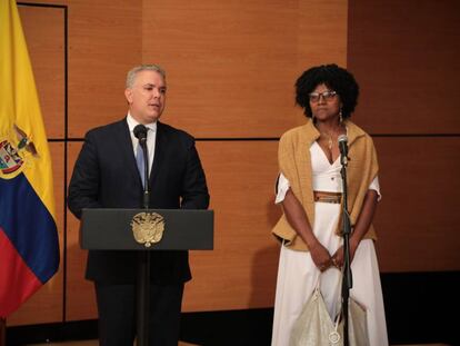 Iván Duque junto a Mabel Torres, ministra de Ciencia de Colombia.