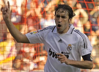 15 de febrero de 2009. Raúl marca ante el Sporting su gol 308 y se convierte en el máximo goleador de la historia del Real Madrid superando a Di Stéfano.