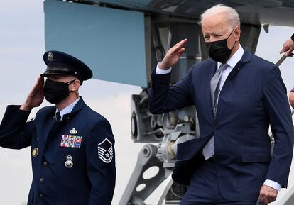 Biden, ayer, a su llegada a Filadelfia.