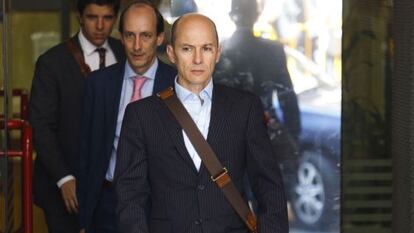 Jenaro Garcia sale de la Audiencia Nacional.