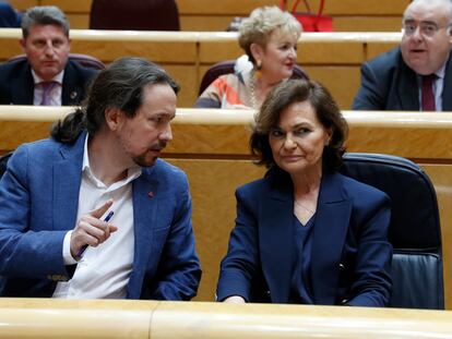 Pablo Iglesias y Camen Calvo, el pasado miércoles en el Senado.