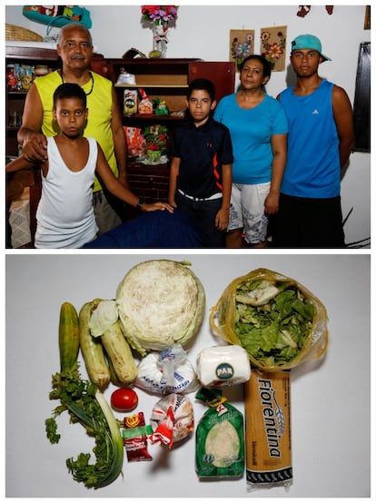 Arriba, una familia de Caracas y, abajo, la comida que tienen en su hogar. "Tengo que salir de casa a las cinco de la mañana, con el riesgo de que me maten, para guardar cola todo el día y comprar solo dos o tres productos", dice uno de sus miembros.