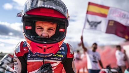 Máximo Martínez, celebrando su título en la European Talent Cup.