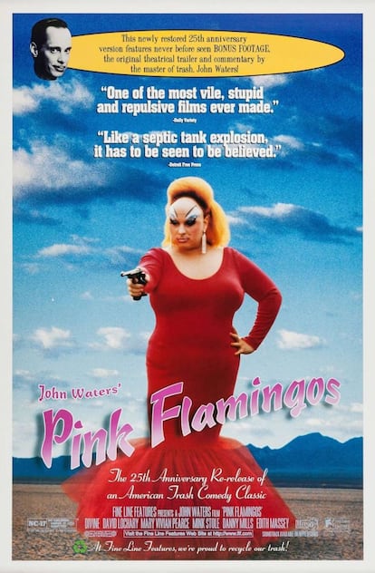 El cartel de 'Pink flamingos', que la crítica recibió (como se presume en la propia promoción del 25 aniversario) como