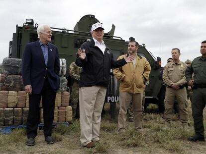 El presidente Trump, en la frontera.