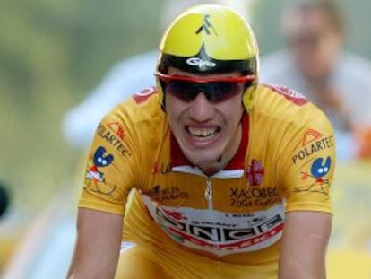 Nozal, en una imagen de la Vuelta 2003.