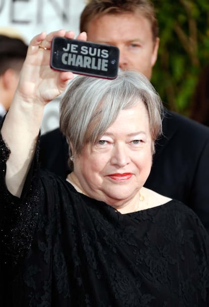 Kathy Bates (nominada por American Horror Story) se solidariz con la repulsa por los brutales atentados en Francia.