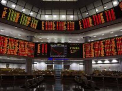 Vista general de la Bolsa de Kuala Lumpur (Malasia). Las bolsas de valores del Sudeste Asiático arrancaron hoy la jornada con alzas. EFE/Archivo