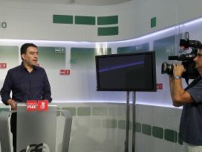 El vicesecretario general del PSOE andaluz, Mario Jim&eacute;nez, ayer en Sevilla.