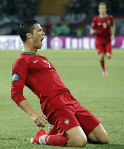 Cristiano Ronaldo celebra su segundo gol.