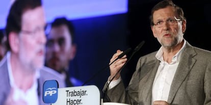El presidente del PP y del Gobierno, Mariano Rajoy, durante su intervención en la clausura de un acto de su partido sobre empleo joven.