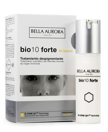 El tratamiento despigmentante intensivo para manchas de origen hormonal bio10 forte M-lasma de Bella Aurora actúa directamente sobre las células productoras de melanina.