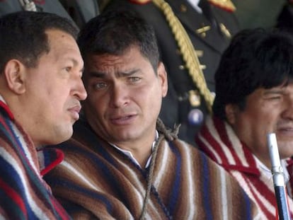 Ch&aacute;vez, Correa  y Morales, en Zumbahua (Ecuador) en 2007.