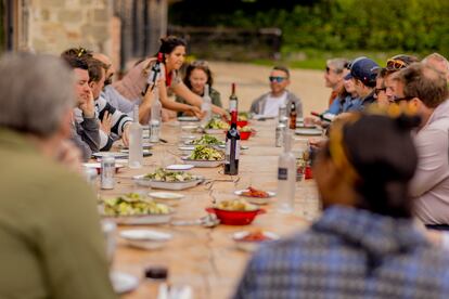 Ana Ortiz, en una comida para 30 personas en Tisbury, Salisbury.