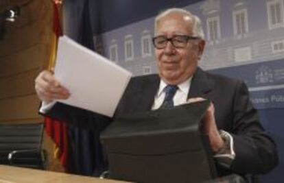 El presidente del comité de expertos para la reforma fiscal, Manuel Lagares