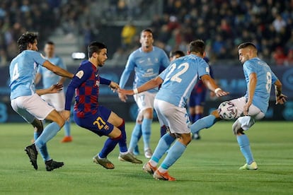 Carles Pérez en un partit contra la UD Eivissa.